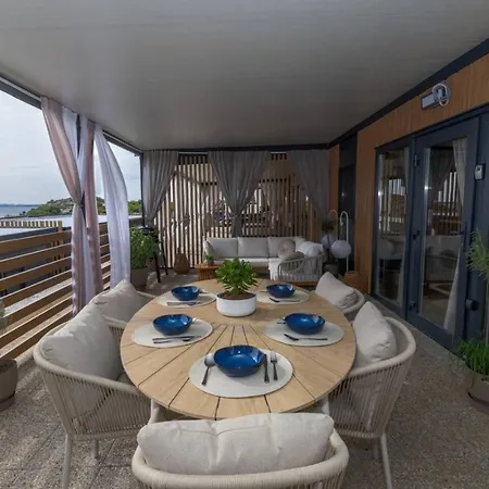 Mayla Mobile Home,